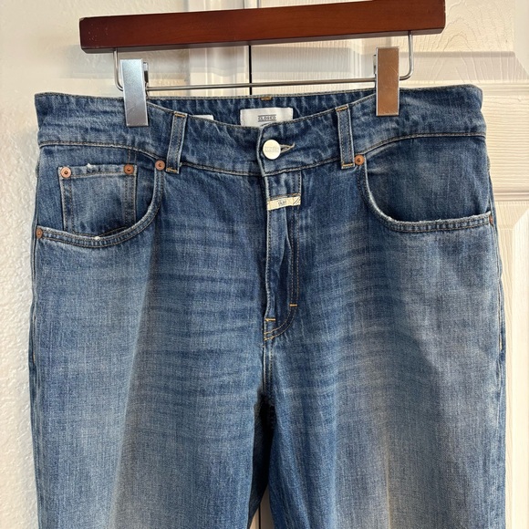 Closed Distressed‎ Straight Leg Jeans Size 29 - Picture 6 of 6